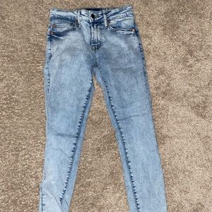 Ripped Jeans